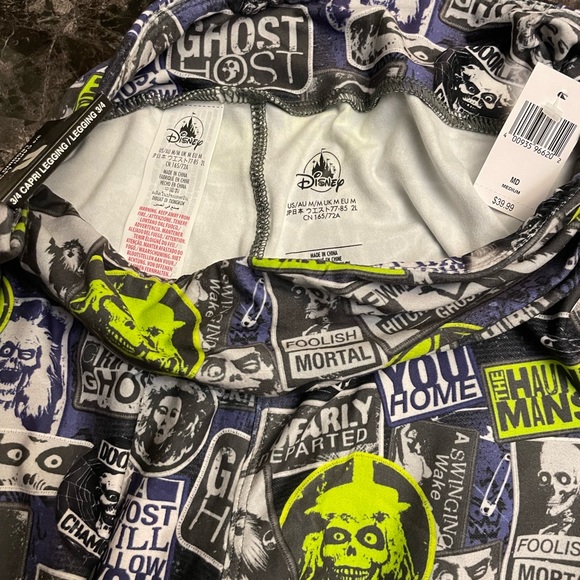 Disney haunted mansion 3/4 capri leggings, women’s size medium - Picture 4 of 4